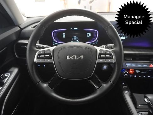 Used 2024 Kia Telluride EX image 10