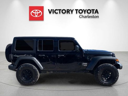 Used 2021 Jeep Wrangler Unlimited Sport image 6