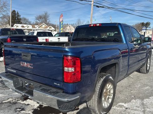 Used 2015 GMC Sierra 1500 SLE w/ SLE Value Package AWD/4WD image 5