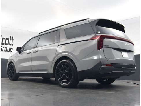 Certified 2025 Kia Carnival SX Prestige image 20