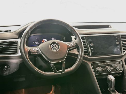 Used 2019 Volkswagen Atlas SEL FWD image 18
