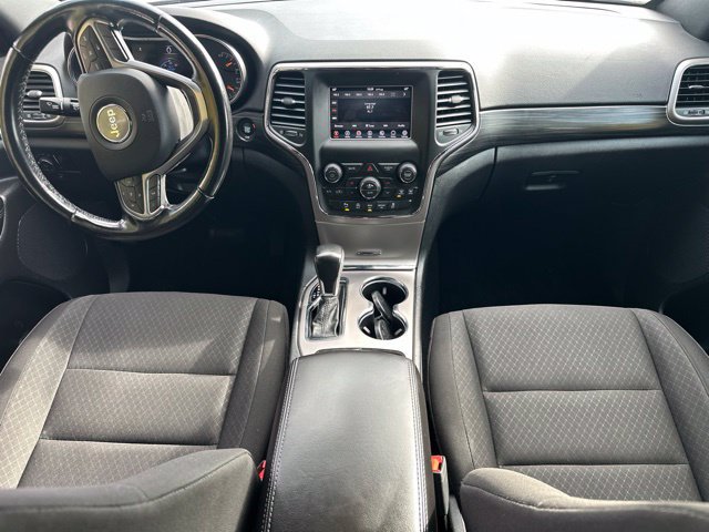 Used 2021 Jeep Grand Cherokee Laredo AWD/4WD image 20