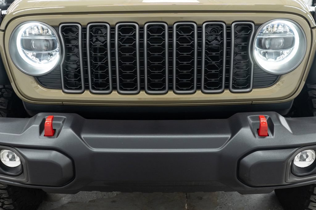 Used 2026 Jeep Wrangler Unlimited Rubicon AWD/4WD image 36