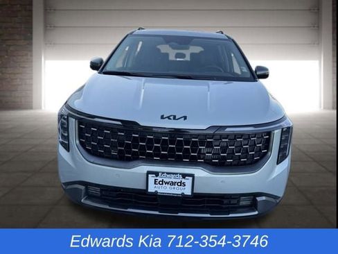 New 2026 Kia Carnival SX Prestige FWD image 2
