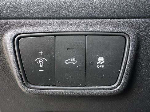 Used 2024 Hyundai Santa Cruz Limited image 16