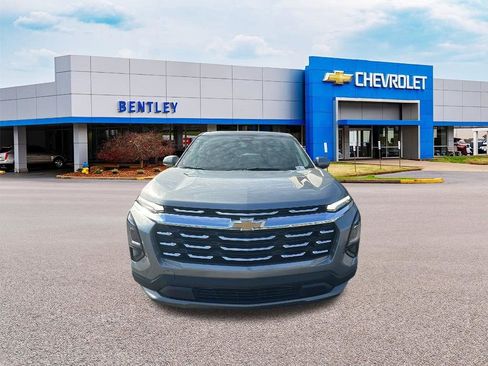 New 2026 Chevrolet Equinox LT image 8