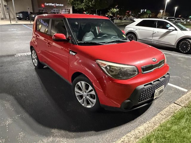Used 2015 Kia Soul + FWD image 3