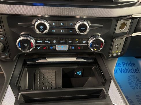 Used 2024 Ford F250 Platinum image 13