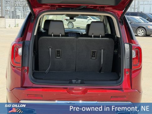 Used 2023 GMC Acadia Denali w/ Denali Ultimate Package AWD/4WD image 5