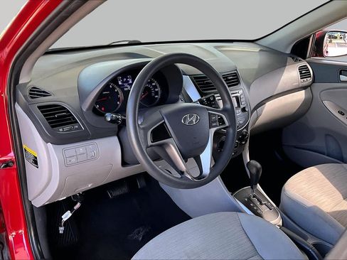 Used 2016 Hyundai Accent SE FWD image 17