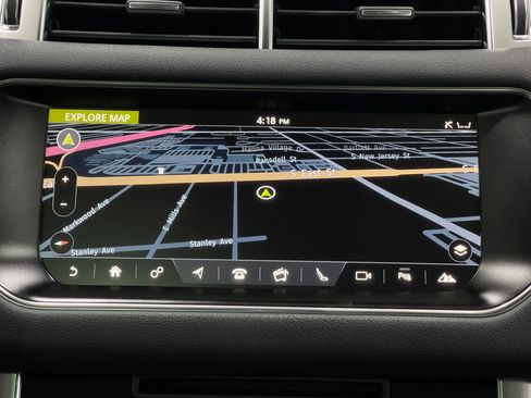 Used 2017 Land Rover Range Rover Sport HSE image 10