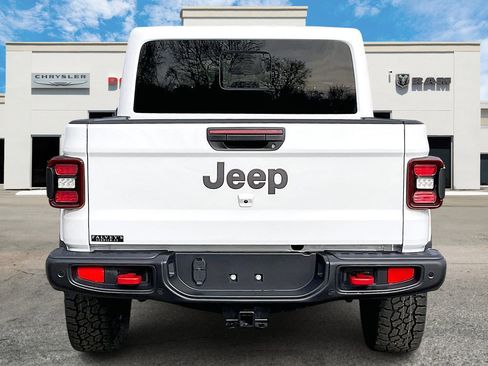 New 2026 Jeep Gladiator Rubicon w/ Safety Group image 4
