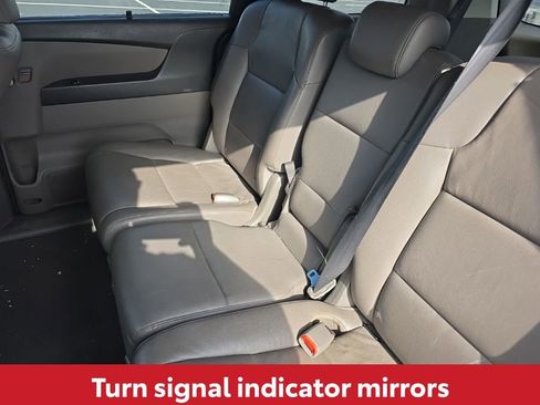 Used 2012 Honda Odyssey Touring image 19