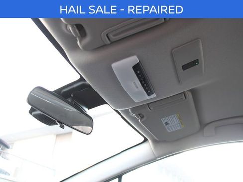 New 2025 Nissan Versa SR image 17