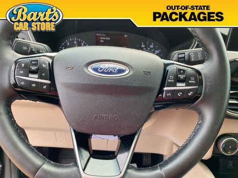 Used 2022 Ford Escape SEL FWD image 30