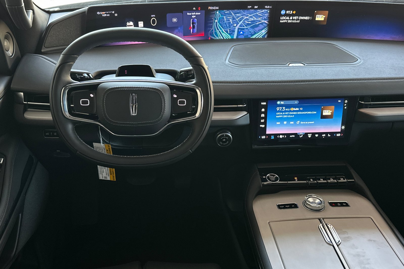 New 2027 Lincoln Navigator L Reserve w/ Jet Appearance Package AWD/4WD image 13