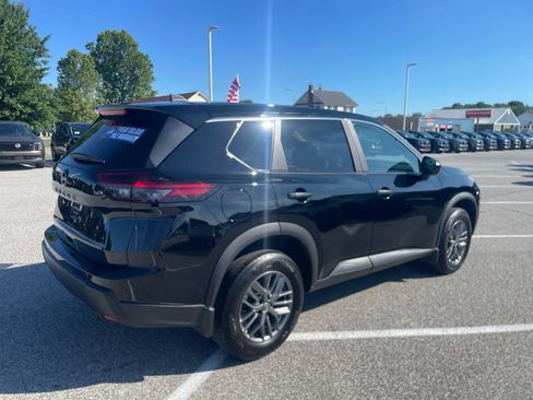 Used 2025 Nissan Rogue S FWD image 5