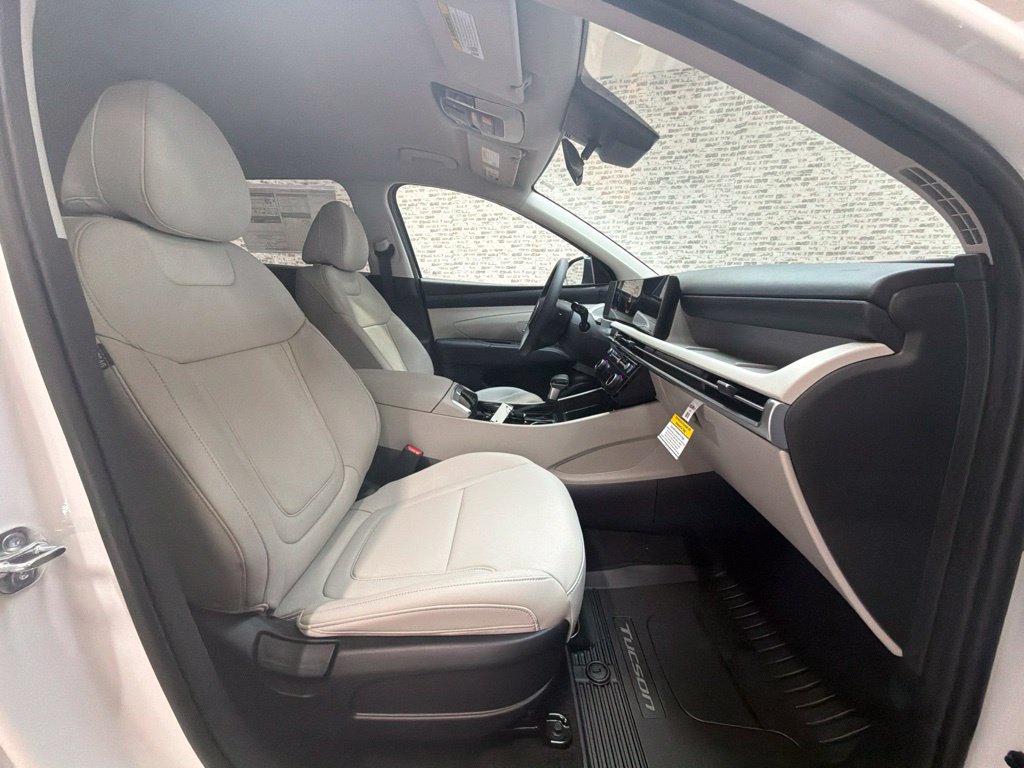 New 2026 Hyundai Tucson SEL Plus FWD image 11