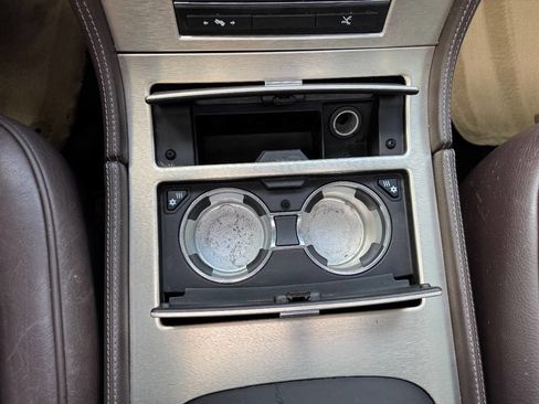 Used 2013 Cadillac Escalade Platinum image 24