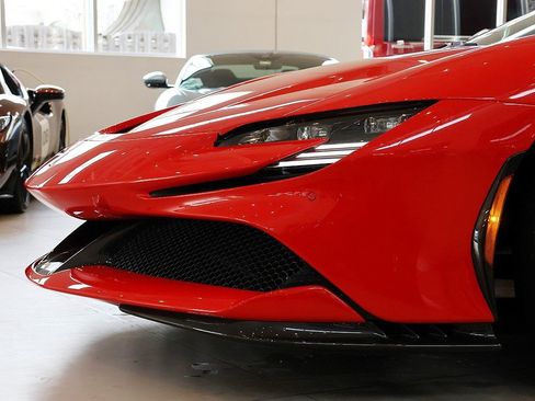 Certified 2022 Ferrari SF90 Spider image 19