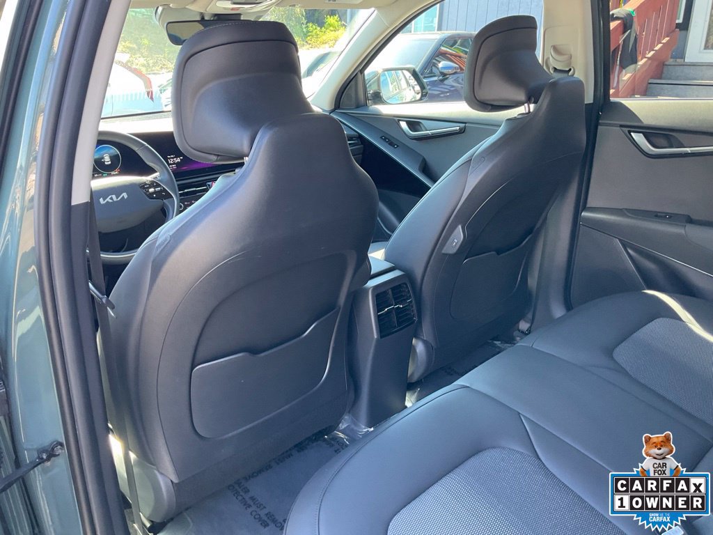 Used 2023 Kia Niro Wind FWD image 34
