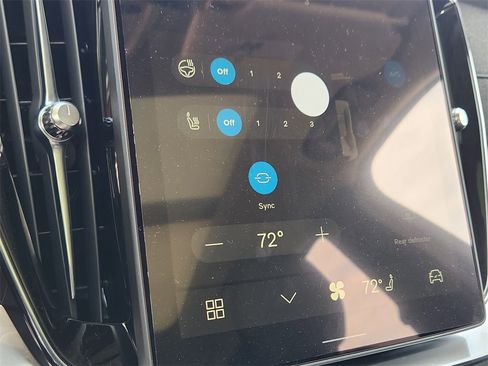 New 2026 Volvo XC90 B6 Plus w/ Protection Package image 22