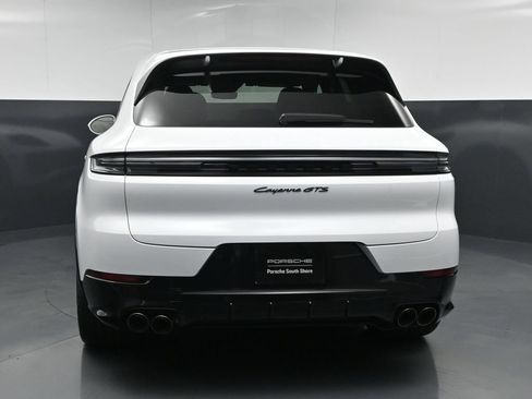 New 2026 Porsche Cayenne GTS AWD/4WD image 12
