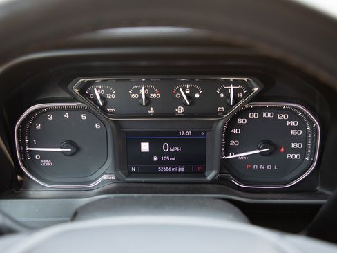 Used 2021 GMC Sierra 2500 AT4 w/ AT4 Preferred Package AWD/4WD image 25