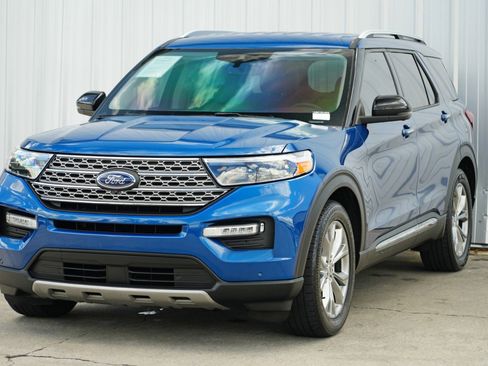 Used 2021 Ford Explorer Limited w/ Equipment Group 301A image 49
