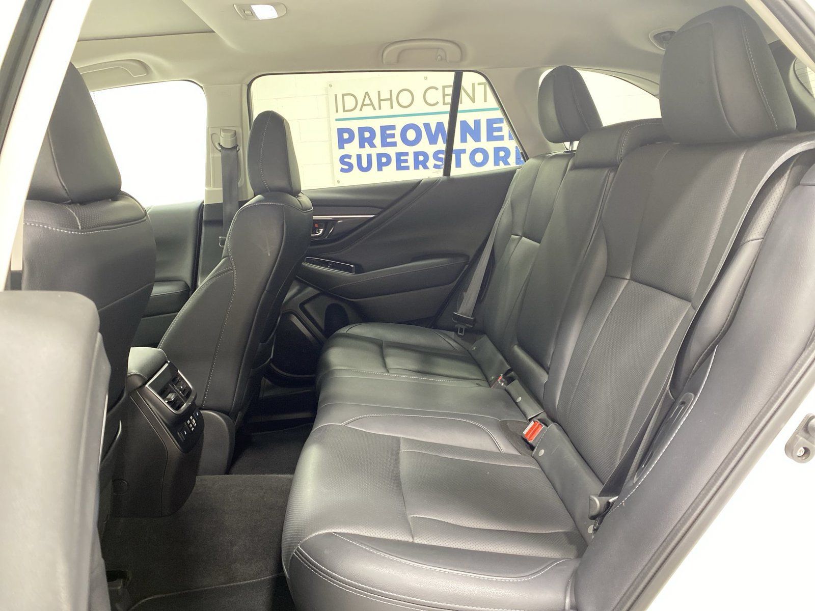 Used 2023 Subaru Outback Touring XT AWD/4WD image 23
