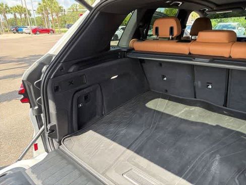 Used 2024 BMW X5 xDrive40i w/ M Sport Package AWD/4WD image 53