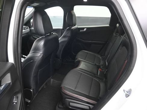Used 2023 Ford Escape ST-Line Select AWD/4WD image 10