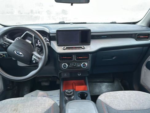 Used 2024 Ford Maverick XLT image 13