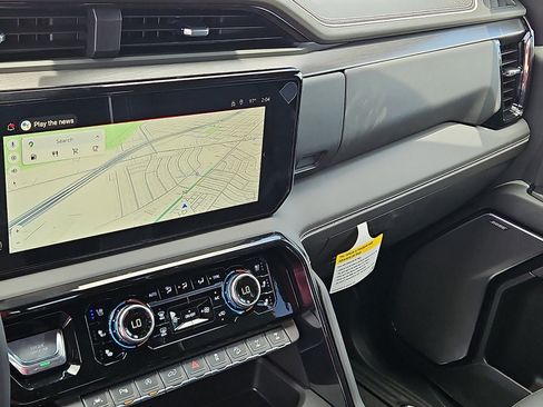 New 2026 GMC Sierra 1500 AT4X AWD/4WD image 18