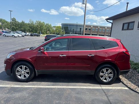 Used 2017 Chevrolet Traverse LT AWD/4WD image 6