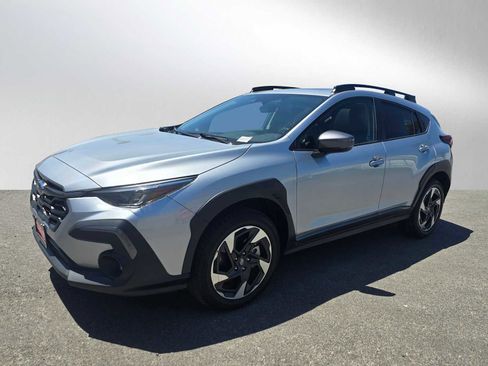 Used 2024 Subaru Crosstrek 2.5i Limited w/ Crosstrek Mirror Package AWD/4WD image 7