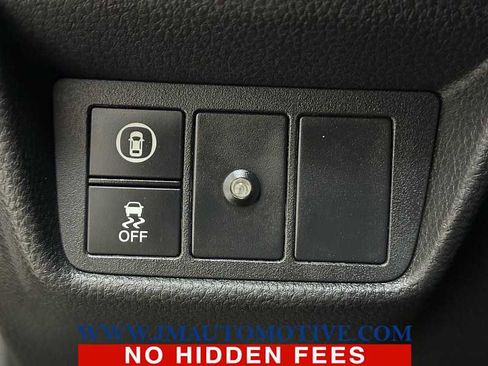 Used 2018 Honda Accord Sport image 32