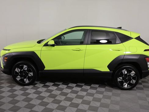 Used 2024 Hyundai Kona SEL AWD/4WD image 5