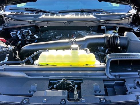 New 2026 Ford F150 XLT w/ FX4 Off-Road Package image 13