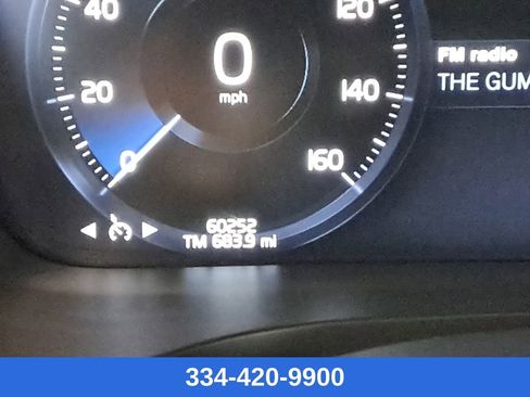 Used 2020 Volvo S60 T5 Momentum image 28