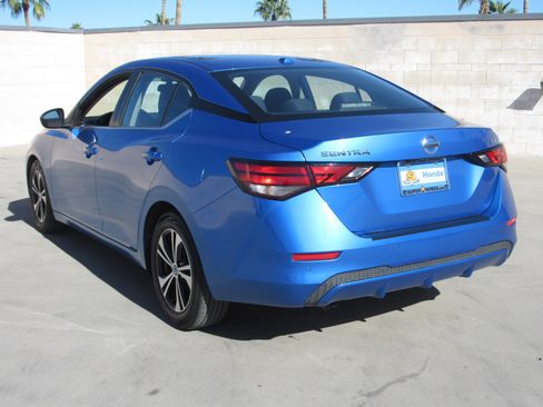 Used 2022 Nissan Sentra SV image 6