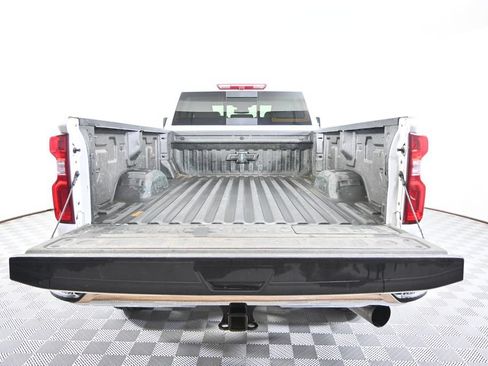 Used 2024 Chevrolet Silverado 2500 LTZ w/ LTZ Plus Package AWD/4WD image 6