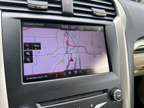 Used 2013 Ford Fusion SE FWD image 30