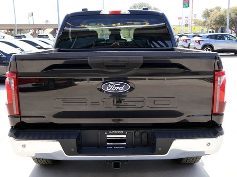 Used 2025 Ford F150 XLT w/ Equipment Group 301A Standard image 9