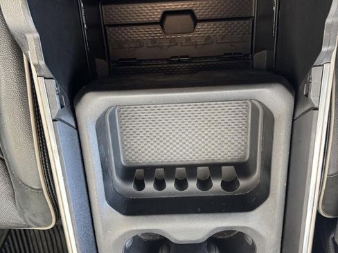 Used 2019 RAM 1500 Laramie image 26