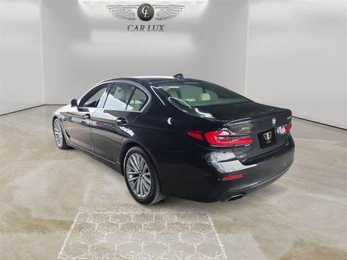 Used 2021 BMW 530i xDrive w/ Convenience Package image 3