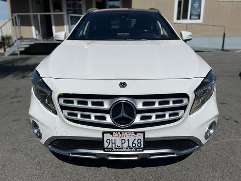 Used 2020 Mercedes-Benz GLA 250 w/ Convenience Package image 2