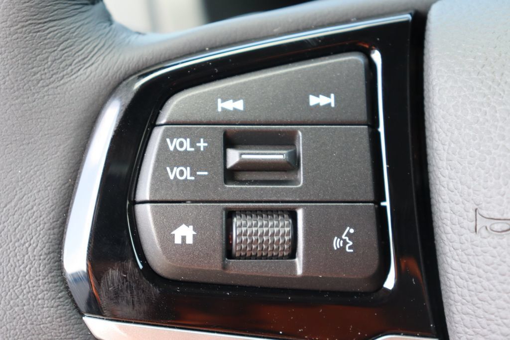 Certified 2026 Honda Odyssey Elite image 33