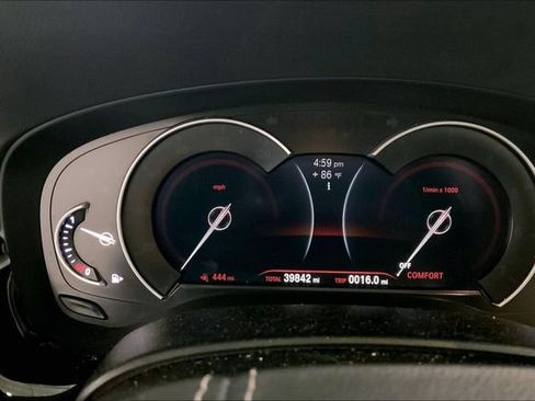 Used 2017 BMW 530i RWD image 9