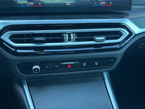 Used 2024 BMW 430i xDrive Convertible image 23